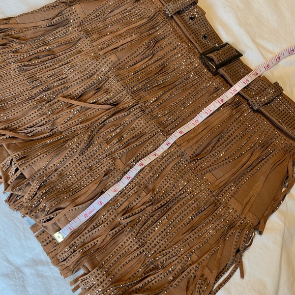 CowGirl Glam, 2 Piece: Skirt & Top. Size L Tan Faux Suede, Embellished Fringe. - Picture 8 of 11